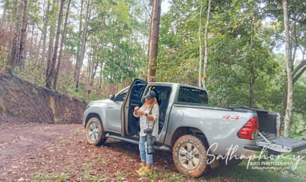 Private 4x4 birding vehicle in Chiang Dao forest, Northern Thailand